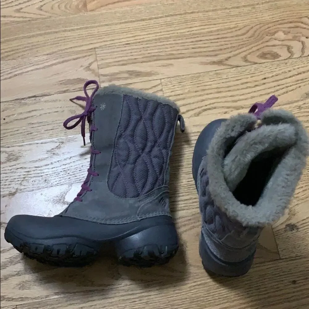 COLUMBIA KIDS WATERPROOF WINTER BOOTS‎ SIZE 2